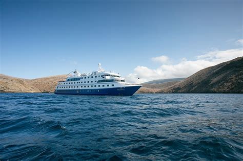 Santa Cruz Ii Galapagos Cruise Rainforest Cruises