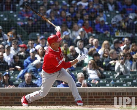 Photo Angels Albert Pujols Hits Solo Home Run At Wrigley Field In