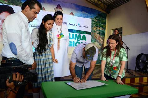 Icetex es el instituto colombiano de crédito educativo y estudios técnicos en el exterior que busca promover la educación superior en el país mediante créditos educativos para quienes tienen buen. Se abre convocatoria para becas Distrito-Icetex ...