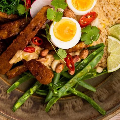 Tempeh Gado Gado Olivado