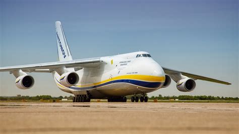Photos One Of The Worlds Largest Commercial Cargo Aircraft Drops Into