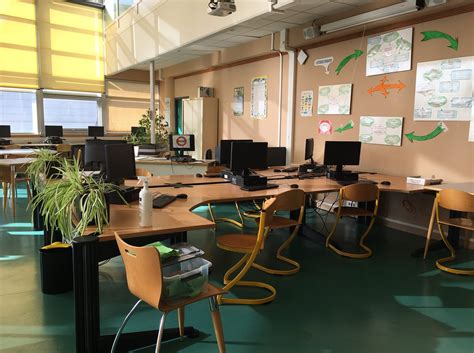 Bienvenue au CDI ! | Lycée Jean Moulin
