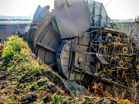 Bagger 288 Giant Excavator