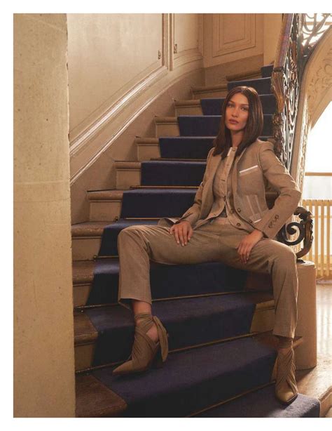 Sure, bella hadid and gigi hadid are the stylish sisters we've come to know and love on the catwalk, but it looks like there's been a missing sister all along—supermodel carla bruni! Carla Bruni and Bella Hadid - ELLE France 02/28/2020 Issue ...