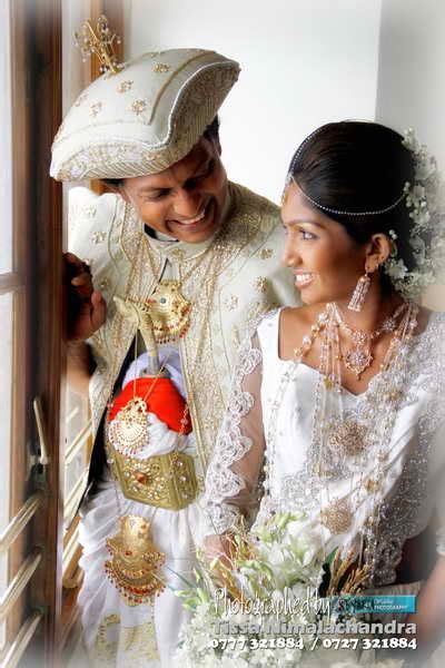 Srilanka Sinhala Traditional Wedding Style
