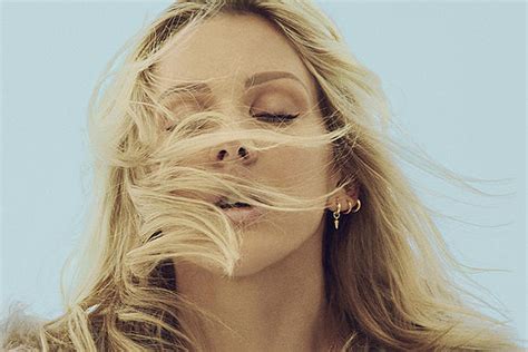 Ellie Goulding S New Album ‘delirium’ Is Now Streaming Listen