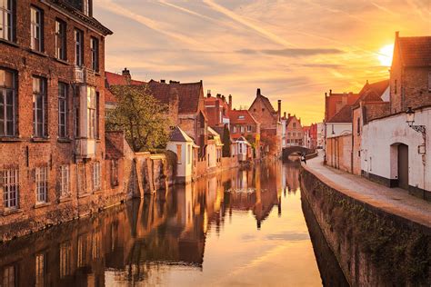 Belgien ist ein land in westeuropa, das auch an deutschland grenzt. Belgien zum Kennenlernen: Wallonie, Flandern, Brüssel ...