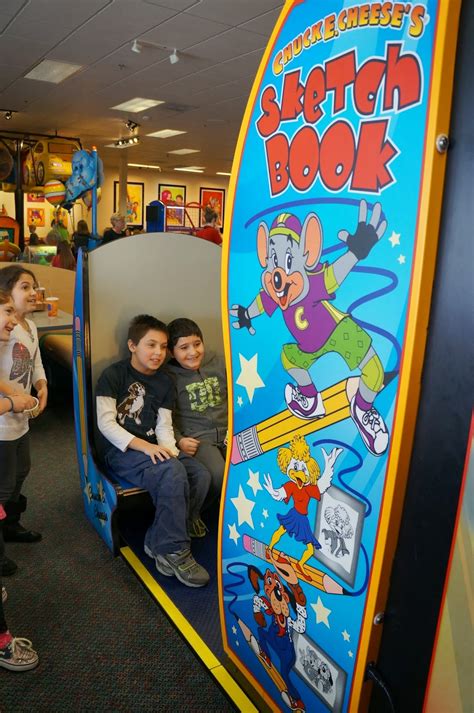 Evan And Laurens Cool Blog 21913 Chuck E Cheeses Let The Good