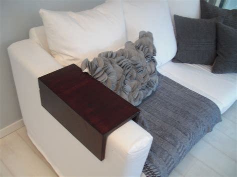Ablage tipps zum gestalten seite 12 a gif som viser forvandlingen fra sofa tables costco outdoor living room en gif som viser forvandlingen fra sofa gia da sofa an image and the 1st impression sofa. heim-elich: (P-)Inspiriert - Ablage Sofalehne