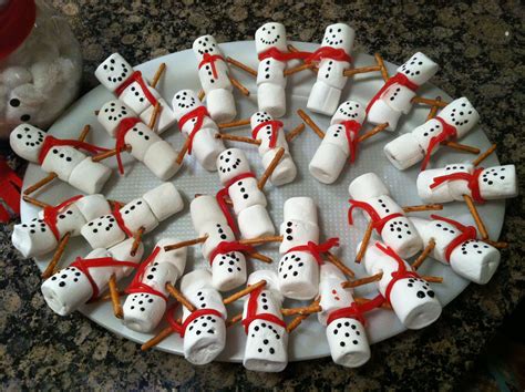Marshmallow Snowmen Treat For Preschoolers Marshmallow Snowman