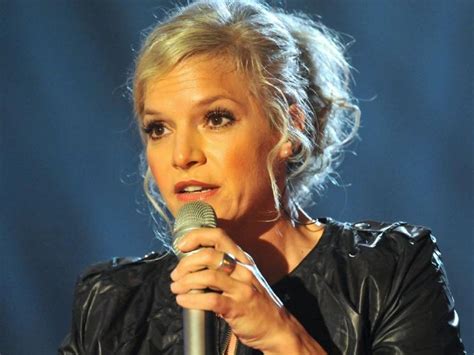 Ina Müller live in Rostock am 24 November 2022 laut de Konzert