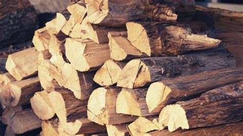 Kiln Dried Vs Seasoned Firewood Whats The Difference