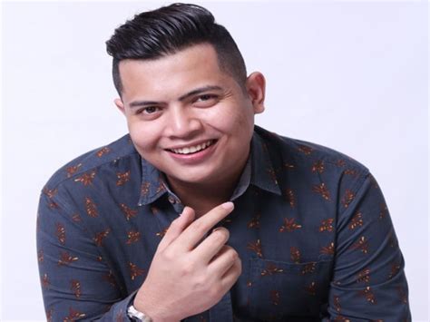 Ippo hafiz kekal bahagia ost cinta si wedding planner official hd music video. Ippo Hafiz popular kerana lagu tema drama | Buletin Malaysia