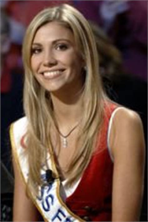 Alexandra rosenfeld was born in béziers in the department of hérault. Miss France 2006, Alexandra Rosenfeld, fait de la publicité