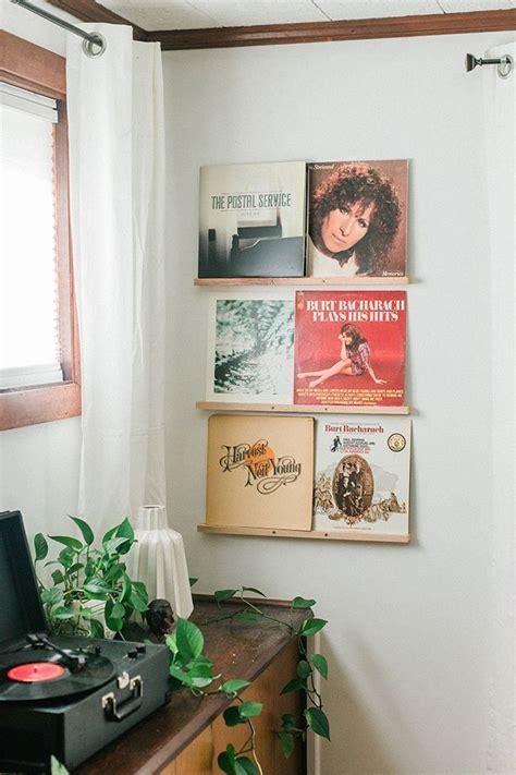 Diy Vinyl Records Shelf Display 1000 In 2020 Vinyl Record Shelf
