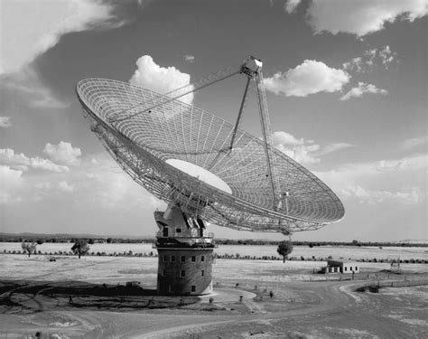 60 Years After It First Gazed At The Skies The Parkes Dish Is Still