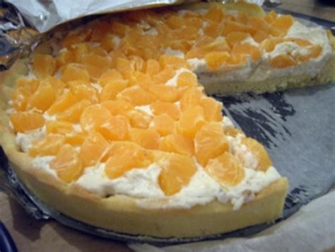 Eier nach und nach zugeben und unterrühren. Kuchen: Fruchtige Mascarpone-Topfen Tarte - Rezept ...
