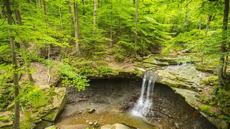 Free Download Blue Hen Falls In Cuyahoga Valley National Park Ohio Usa