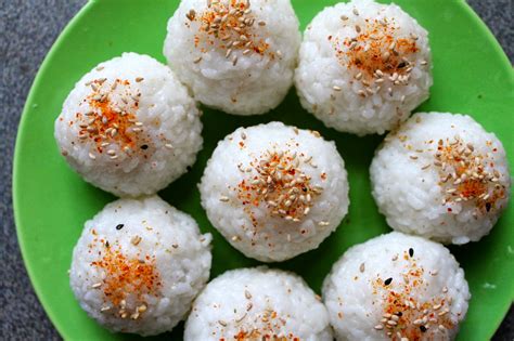 Sketch Free Eating Japanese Seasoned Rice Balls Onigiri Giveaway