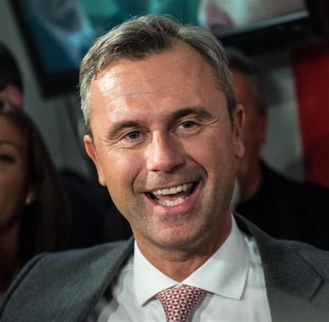 © parlamentsdirektion / photo simonis. Lächelnd zum Erfolg: Norbert Hofer als rechter "Sorgen ...