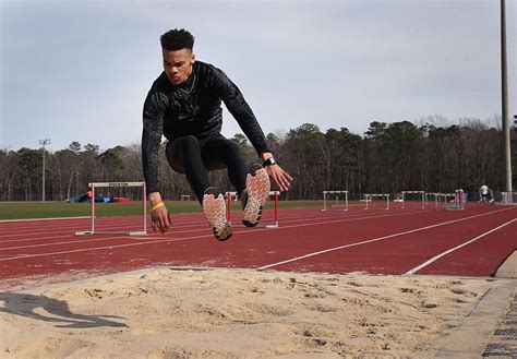 Jared Lewis Second In Triple Jump At Ncaa Division Iii Track