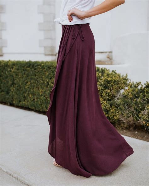 43 Cute Maxi Skirt Outfits To Impress Everybody
