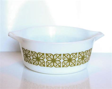 Vintage Pyrex White Colonial Mist Round Casserole Baking Dish Pyrex White With Blue Flowers