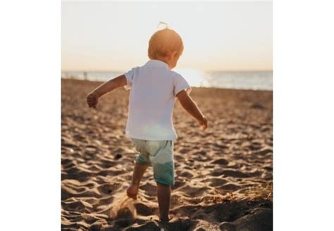 Vem aí a praia dicas para que a dermatite atópica não atrapalhe Pediatria Para Todos
