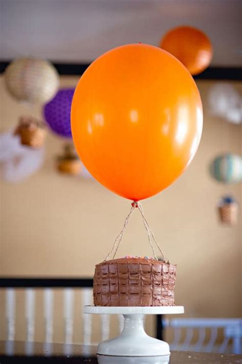 A Hot Air Balloon Birthday Cake