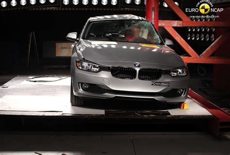 Bmw 4 series coupe standard safety equipment 2019 specification 2012 BMW 3-Series Gets Euro NCAP Five-Star Rating ...