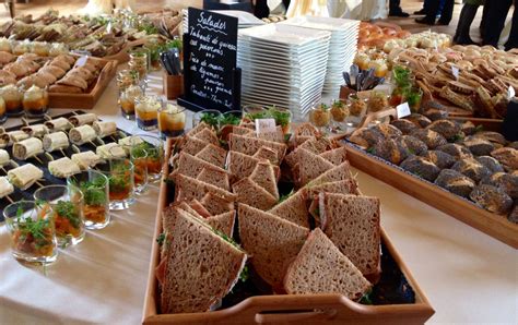 Conference Day With Lunch Buffet Organic Sandwiches And Wraps