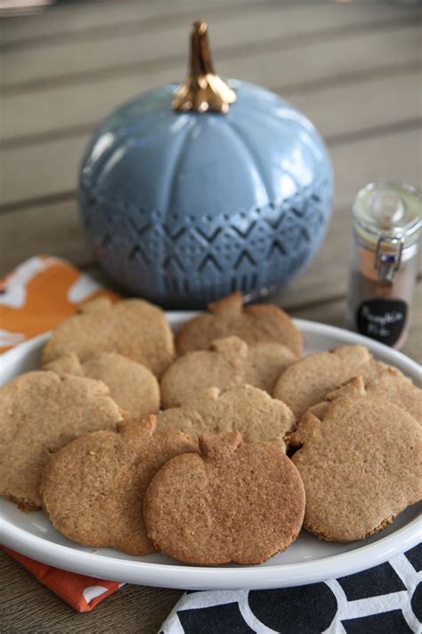 Pumpkin Spice Graham Cracker Recipe • Kath Eats