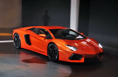 Raffi ahmad baru saja mendapatkan musibah. Gambar Mobil Lamborghini Aventador LP 700-4 Hadiah untuk ...