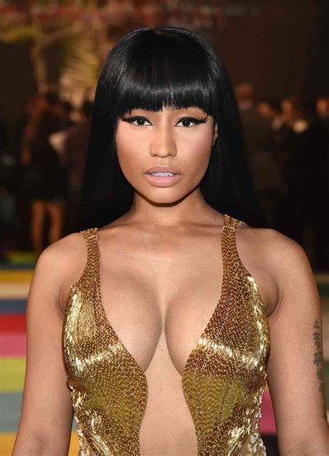MANESPIRATION VMA Mod Bangs Nicki Minaj Photos Nicki Minaj Hairstyles Nicki Minaj