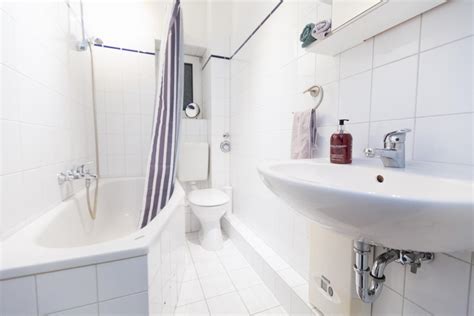 47,598 likes · 172 talking about this. WG-Zimmer ist frei :) in renovierter Wohnung in 3er WG mit ...