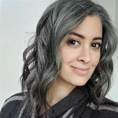How I Made The Transition To Salt And Pepper Hair Grey Hair Looks