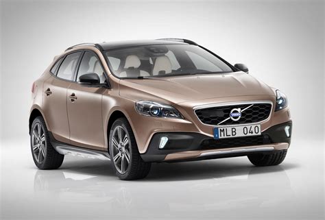 View photos, see new listings, compare properties and get with point2, you can easily browse through cross county, ar single family homes for sale, townhouses, condos and commercial properties, and quickly get a. Volvo V40 Cross Country India, Price, Review, Images ...
