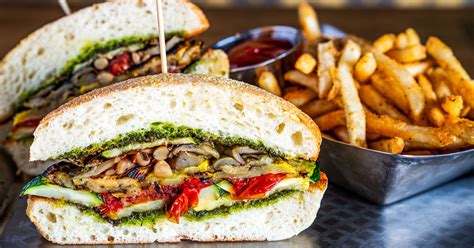 Best Restaurants in Las Vegas: Coolest, Hottest, Newest Places to Eat