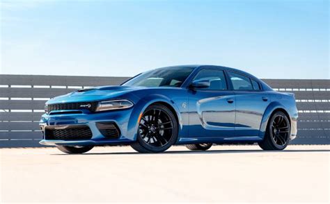 سعر جرام الذهب عيار 21. أسعار دودج تشارجر SRT Hellcat Widebody 2020 تبدأ بـ 71000 ...