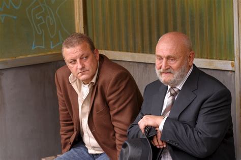 Jan hahn hinterlässt drei kinder und seine lebensgefährtin. 11 Tod einer Hostess - Wilsberg - TV Wunschliste