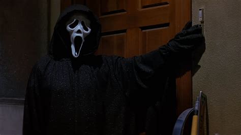 Scream Defined The Decade And Changed Horror In Ways Both Good And