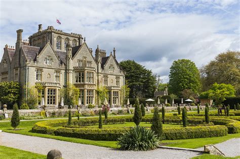 10 Best Stately Homes In The Uk Where To See The Uks Most Beautiful
