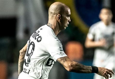 Santos Não Renova Contrato Com O Atacante Diego Tardelli Sbt Sports