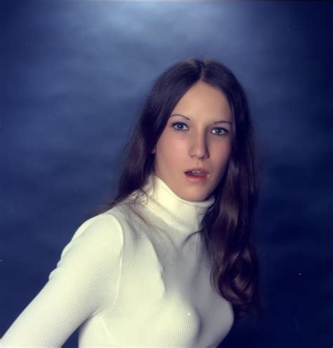 These 50 Photoshoots From The 1970s Are Pretty Hot And Cool ~ Vintage Everyday