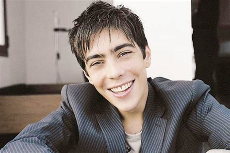 Grégory lemarchal was born in chambéry, savoie, france on may 13, 1983. Télévision. Un téléfilm en préparation sur Grégory Lemarchal