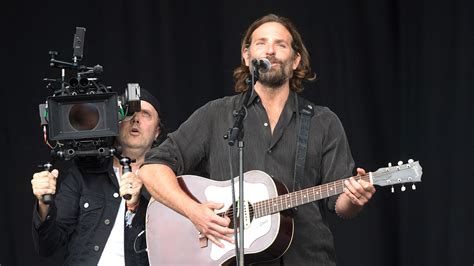 Bradley Cooper Takes The Stage At Glastonbury For An Unusual Reason Vanity Fair