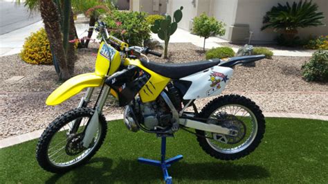 My very first dirt bike was a 2 stroke dirt bike. 2003 Suzuki RM250 2-Stroke Motocross Dirt Bike: AZ Title ...