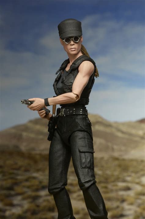 Sarah connor schickt ihren followern urlaubsgrüße von der côte d'azur. Closer Look: Terminator 2 Ultimate Sarah Connor 7″ Scale ...