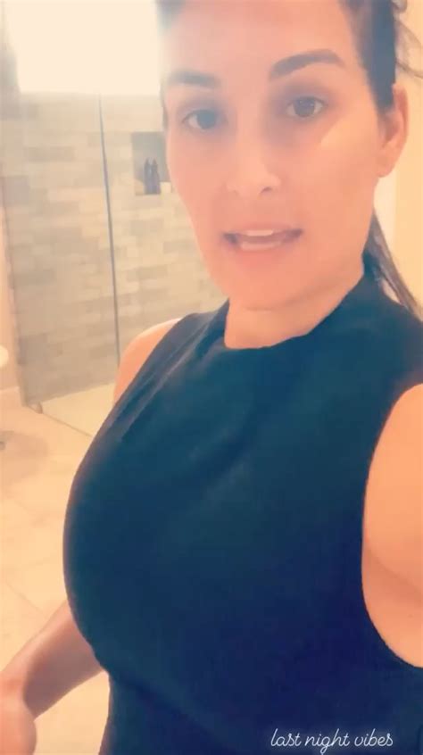 Pregnant Nikki Bella Shows Off ‘much Bigger Baby Bump In Fitted Dress