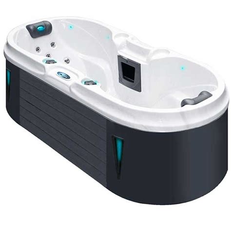 Hot Tub Bliss Small In Size But Big On Features Hot Tub For 2 Person